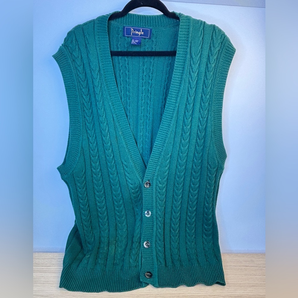 Vintage “Pringle”‎ 100 % Cotton Green Cable Knit Vest Mens XL